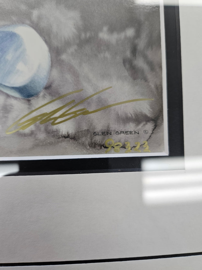 TIGER WOODS AUTOGRAHED PHOTO DISPLAY "TIGER SLAM"
