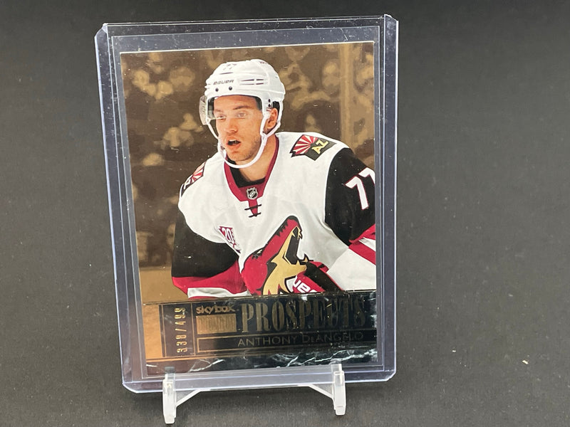 2016 FLEER SHOWCASE - SKYBOX PREMIUM PROSPECTS - A. DEANGELO - #S26 - #'D/499 - RC