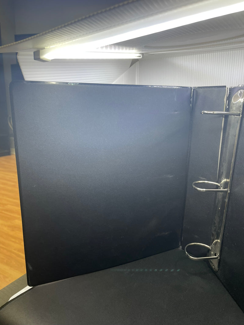 1999 POKEMON WIZARDS OF THE COAST BINDER (IN USED CONDITION)