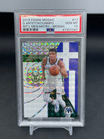 2019 PANINI MOSAIC - MOSAIC PRIZM - INTERNATIONAL MEN OF MASTERY - G. ANTETOKOUNMPO - #17 - PSA 10