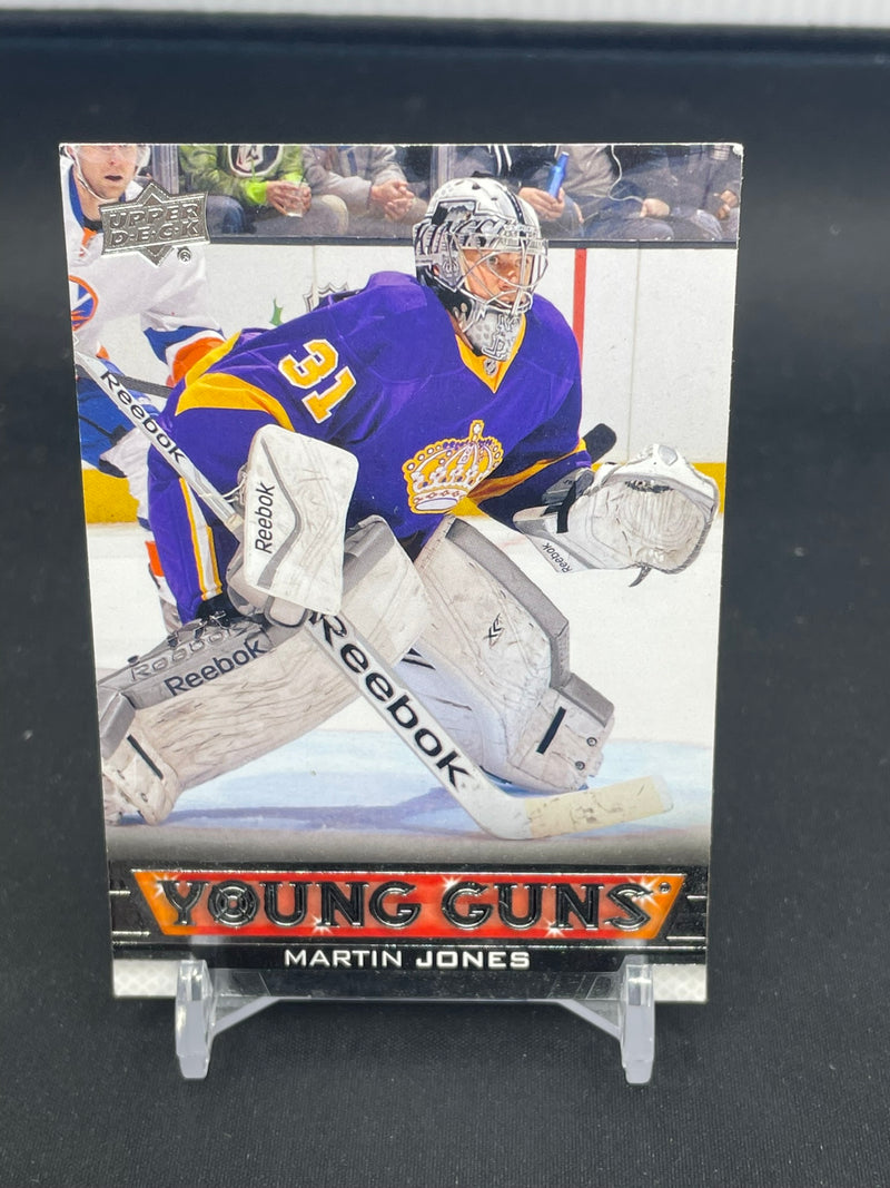 2013 UPPER DECK SERIES TWO - YOUNG GUNS - M. JONES -