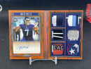 2022 PANINI PLAYBOOK - ROOKITE SIGNATURE LOCKER BOOKLET - M. WILLIS - #RSL-MW - #'D/25 - 6X RELIC - AUTOGRAPH - RC