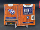 2022 PANINI PLAYBOOK - ROOKITE SIGNATURE LOCKER BOOKLET - M. WILLIS - #RSL-MW - #'D/25 - 6X RELIC - AUTOGRAPH - RC