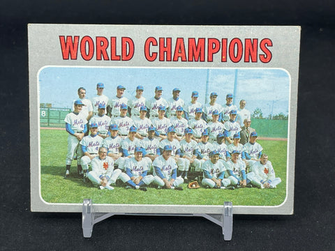 1970 TOPPS - WORLD CHAMPIONS - #1