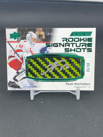 2023 UPPER DECK ENGRAINED - GREEN STICK - ROOKIE SIGNATURE SHOTS - P. KOCHETKOV - #RSS-PK - #'D/50 - RELIC AUTOGRAPH - RC