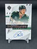 2025 UPPER DECK ULTIMATE - ULTIMATE SIGNATURES - M. ROSSI -