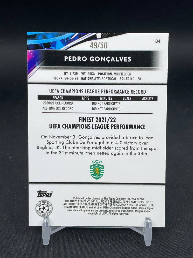 2021 TOPPS FINEST - GOLD - P. GONCALVES - #84 - #'D/50 - RC