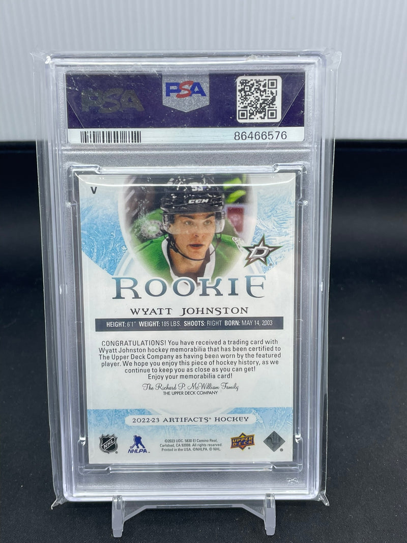 2022 UPPER DECK ARTIFACTS - GOLD - ROOKIE MATERIAL - W. JOHNSTON - #V - #'D/399 - DUAL RELIC - PSA 10 - RC