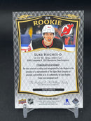 2023 UPPER DECK STATURE - AUTO GREEN - ROOKIE - L. HUGHES - #34 - #'D/199 - AUTOGRAPH - RC
