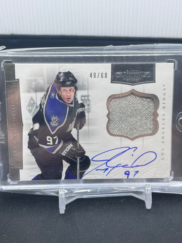 2011 PANINI DOMINION - J. ROENICK - #42 - #'D/60 - RELIC - AUTOGRAPH