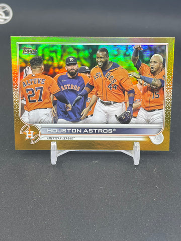 2022 TOPPS SERIES ONE - GOLD RAINBOW FOIL - HOUSTON ASTROS - #136