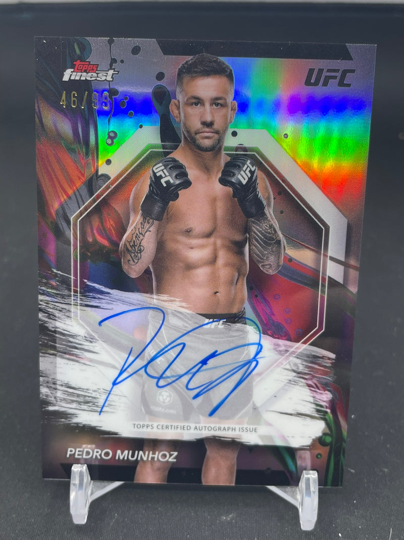 2024 TOPPS FINEST - REFRACTOR - P. MUNHOZ - #FA-PMZ - #'D/99 - AUTOGRAPH