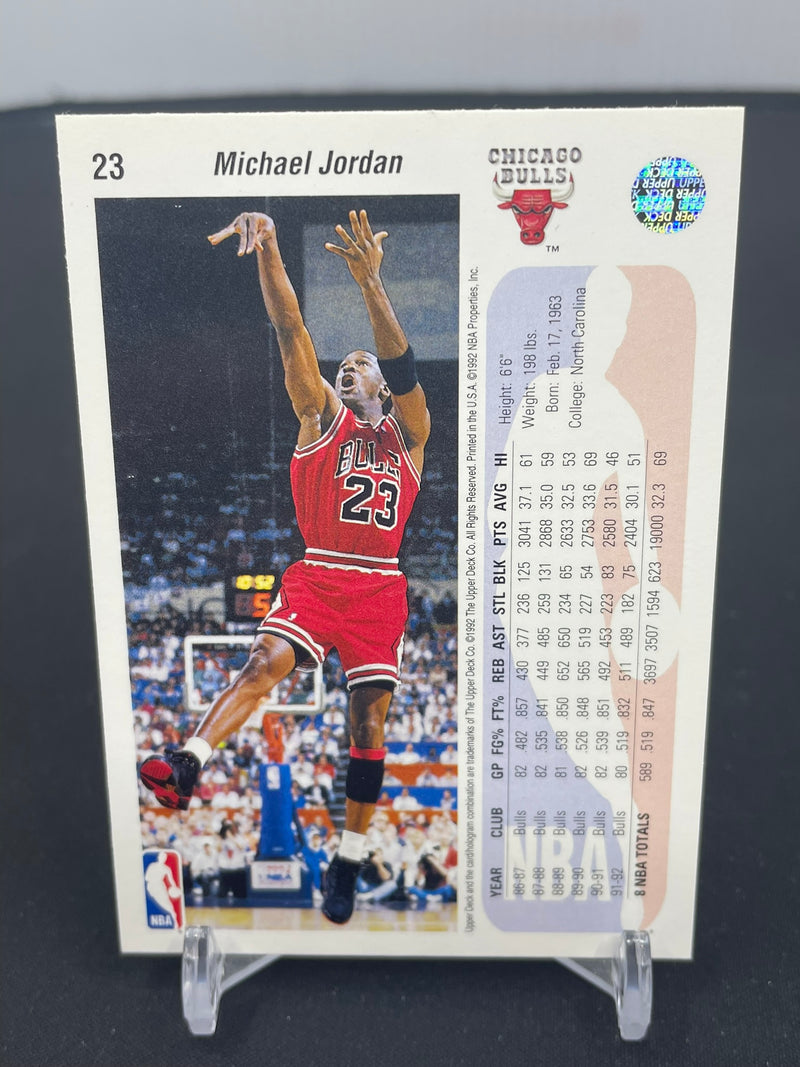 1992 UPPER DECK - M. JORDAN -