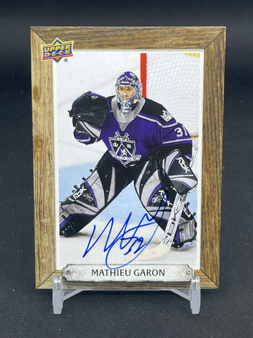 2024 UPPER DECK ENGRAINED ICONS - BEEHIVE SIGNATURES - M. GARON - #BH-MT - AUTOGRAPH