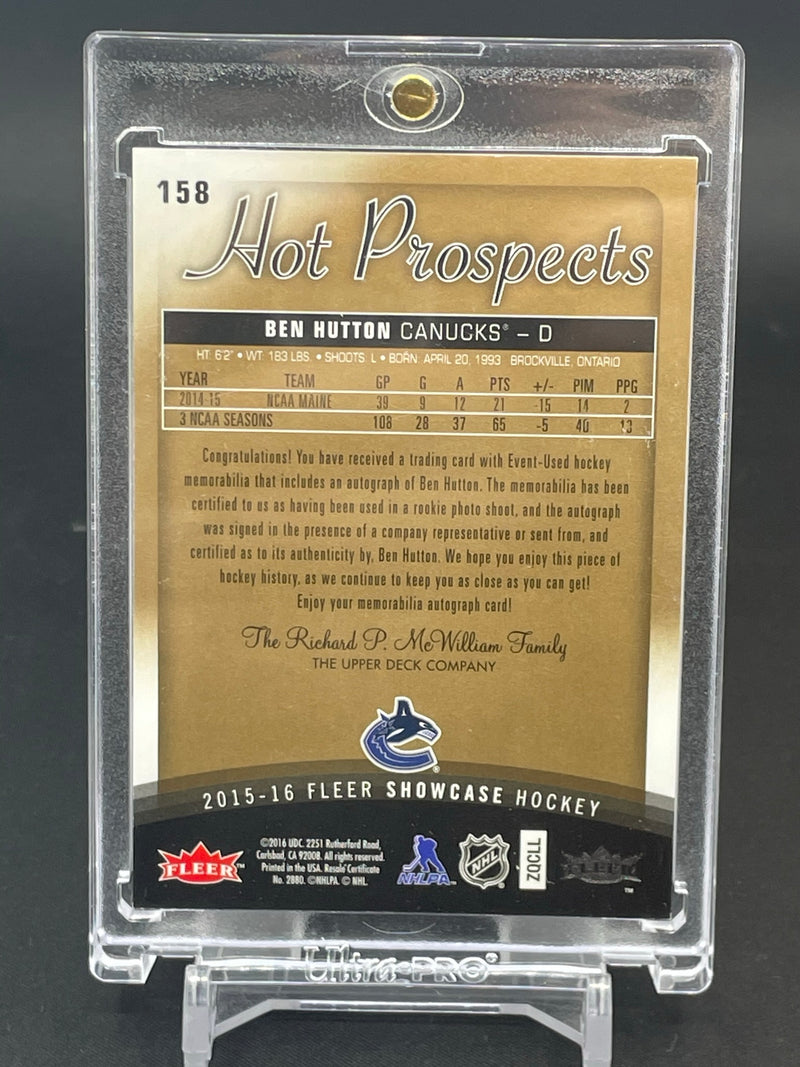 2015 FLEER SHOWCASE - HOT PROSPECTS ROOKIE AUTO PATCH - B. HUTTON - #158 - #'D.499 - RELIC - AUTO - RC