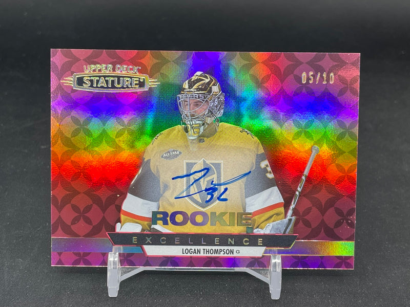 2021 UPPER DECK STATURE - ROOKIE EXCELLENCE - L. THOMPSON - #RE-5 - #'D/10 - AUTOGRAPH - RC