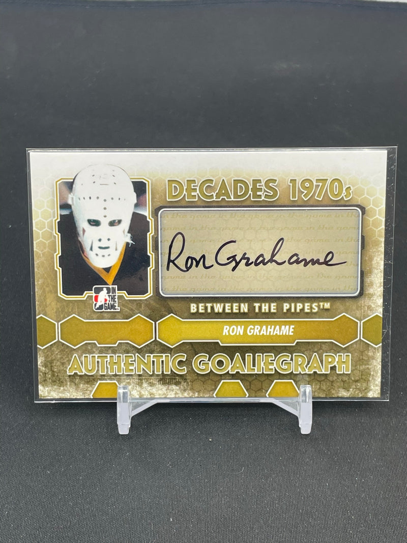 2012 IN THE GAME BETWEEN THE PIPES - DECADES - R. GRAHAME -