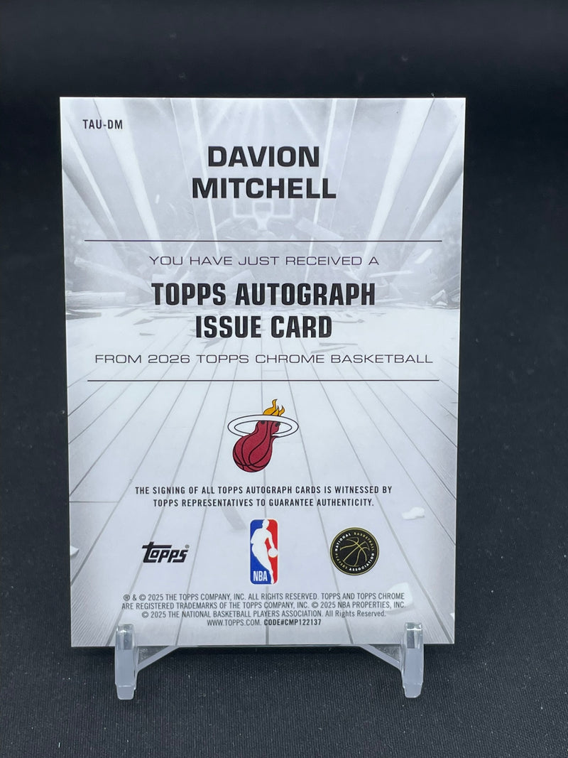 2025 TOPPS CHROME - GREEN REFRACTOR - D. MITCHELL - #TAU-DM - #'D/99 - AUTOGRAPH