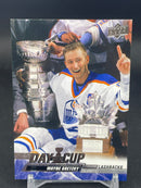 2022 UPPER DECK SERIES ONE - DAY WITH THE CUP FLASHBACKS - W. GRETZKY -