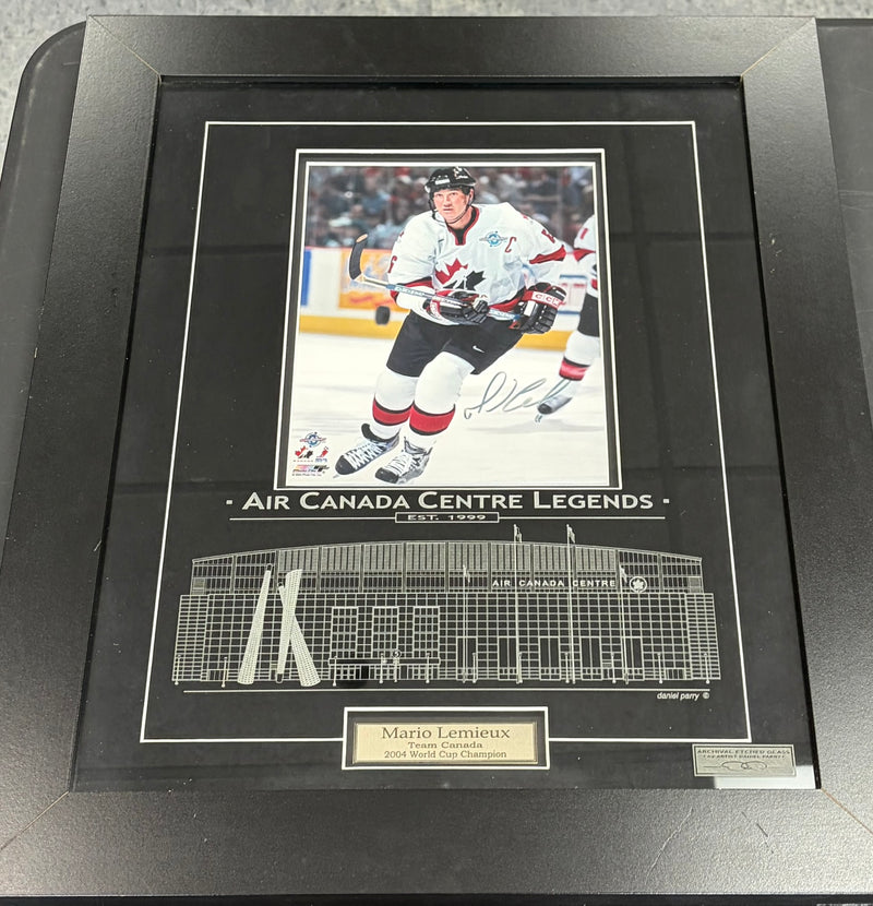 AIR CANADA CENTRE LEGENDS MARIO LEMIEUX AUTOGRAPHED PHOTO (SHIPPING NOT AVAILABLE)