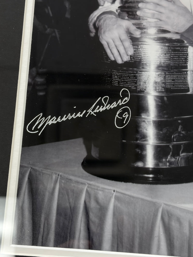 MAURICE RICHARD AUTOGRAPHED FRAMED DISPLAY (SHIPPING NOT AVAILABLE)