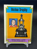 1974 TOPPS - VEZINA TROPHY - B. PARENT -