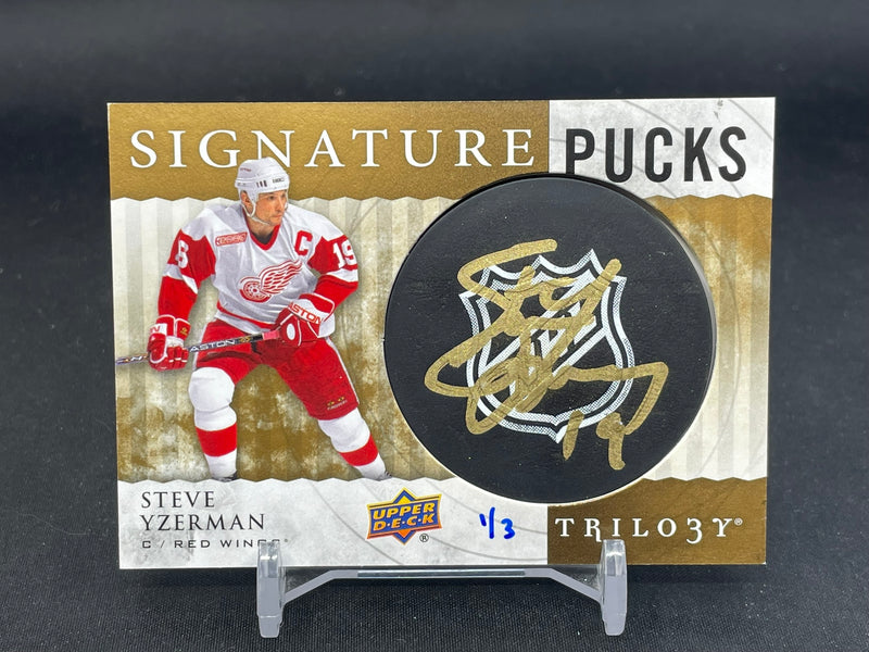 2014 UPPER DECK TRILOGY - SIGNATURE PUCKS - S. YZERMAN - #SP-SY - #'D/3 - AUTOGRAPH
