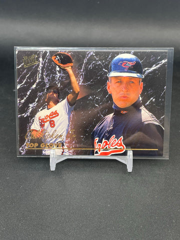 1993 FLEER ULTRA - TOP GLOVE - C. RIPKEN - #15