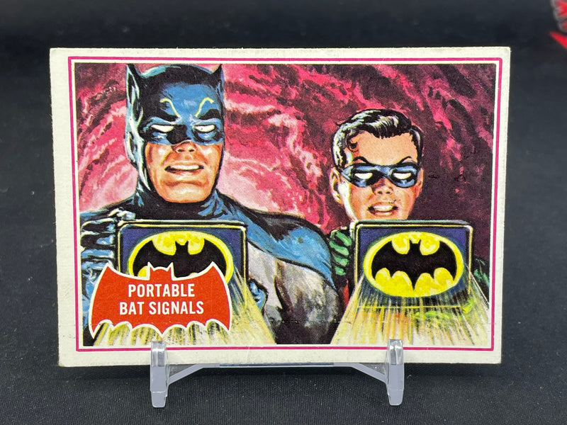 1966 O-PEE-CHEE BATMAN - PORTABLE BAT SIGNALS -