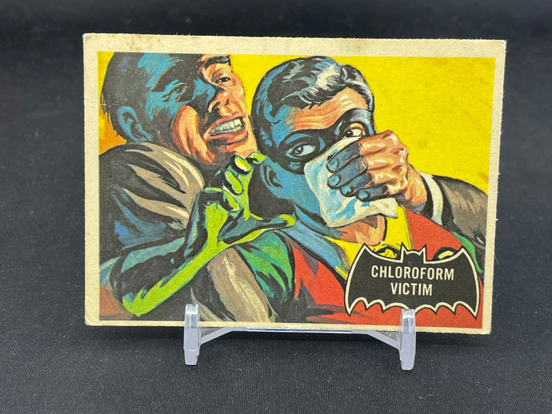 1966 O-PEE-CHEE BATMAN - CHLOROFORM VICTIM -