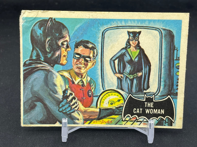 1966 O-PEE-CHEE BATMAN - THE CAT WOMAN -