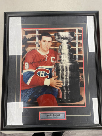 MAURICE RICHARD AUTOGRAPH FRAMED PHOTO (SHIPPING NOT AVAILABLE)