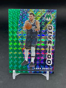 2022 PANINI MOSAIC - GREEN MOSAIC - GIVE AND GO - L. DONCIC -