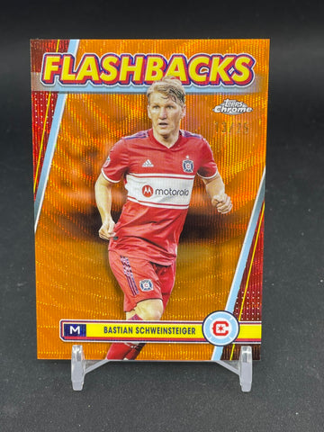2024 TOPPS CHROME - ORANGE WAVE - FLASHBACKS - B. SCHWEINSTEIGER - #131 - #'D/25