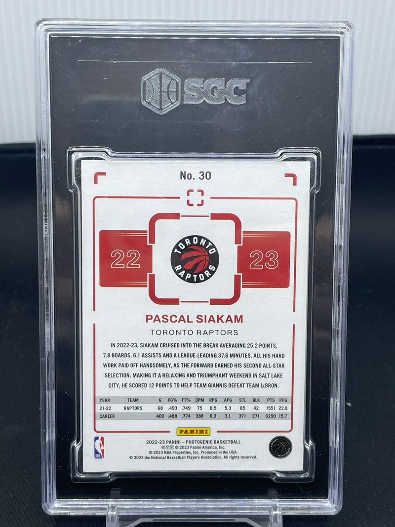 2022 PANINI PHOTOGENIC - MAZE - P. SIAKAM - #30 - #'D/25 - SGC 10
