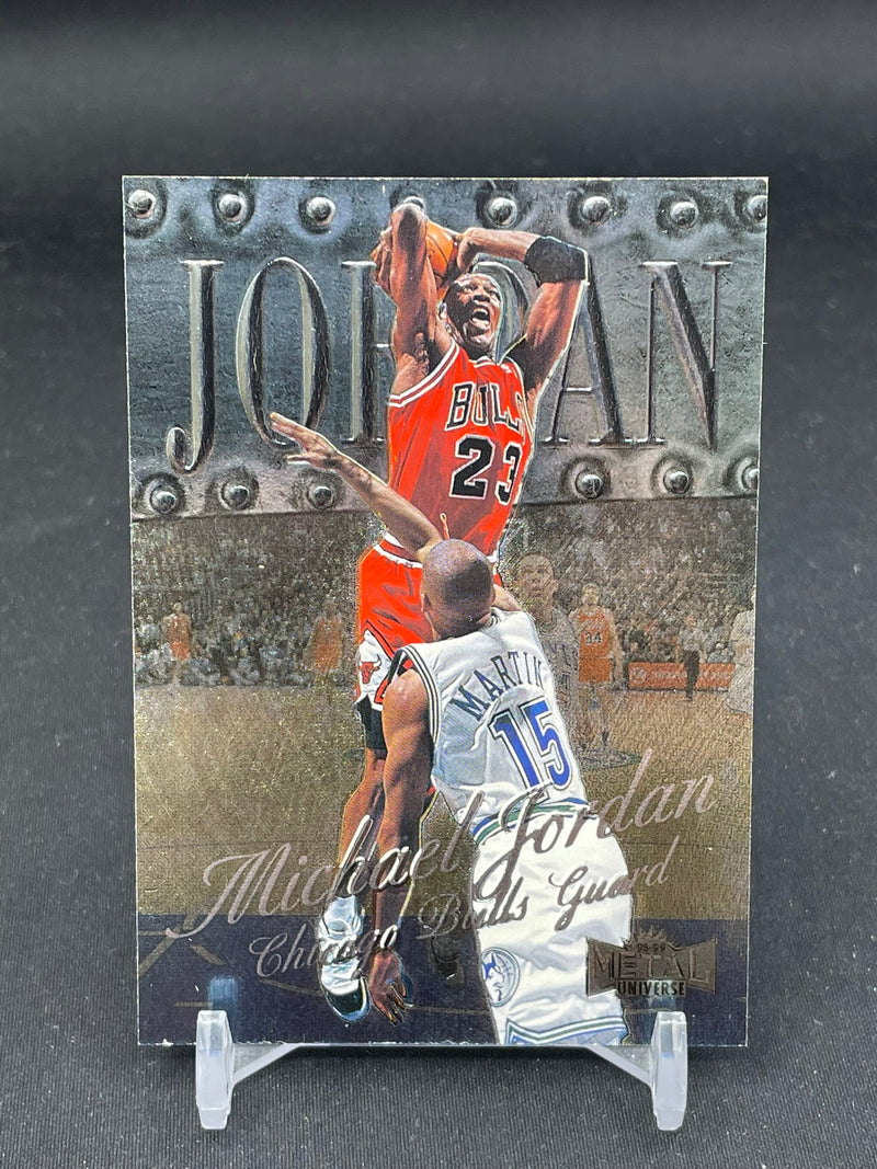 1998 METAL UNIVERSE SKYBOX - M. JORDAN -