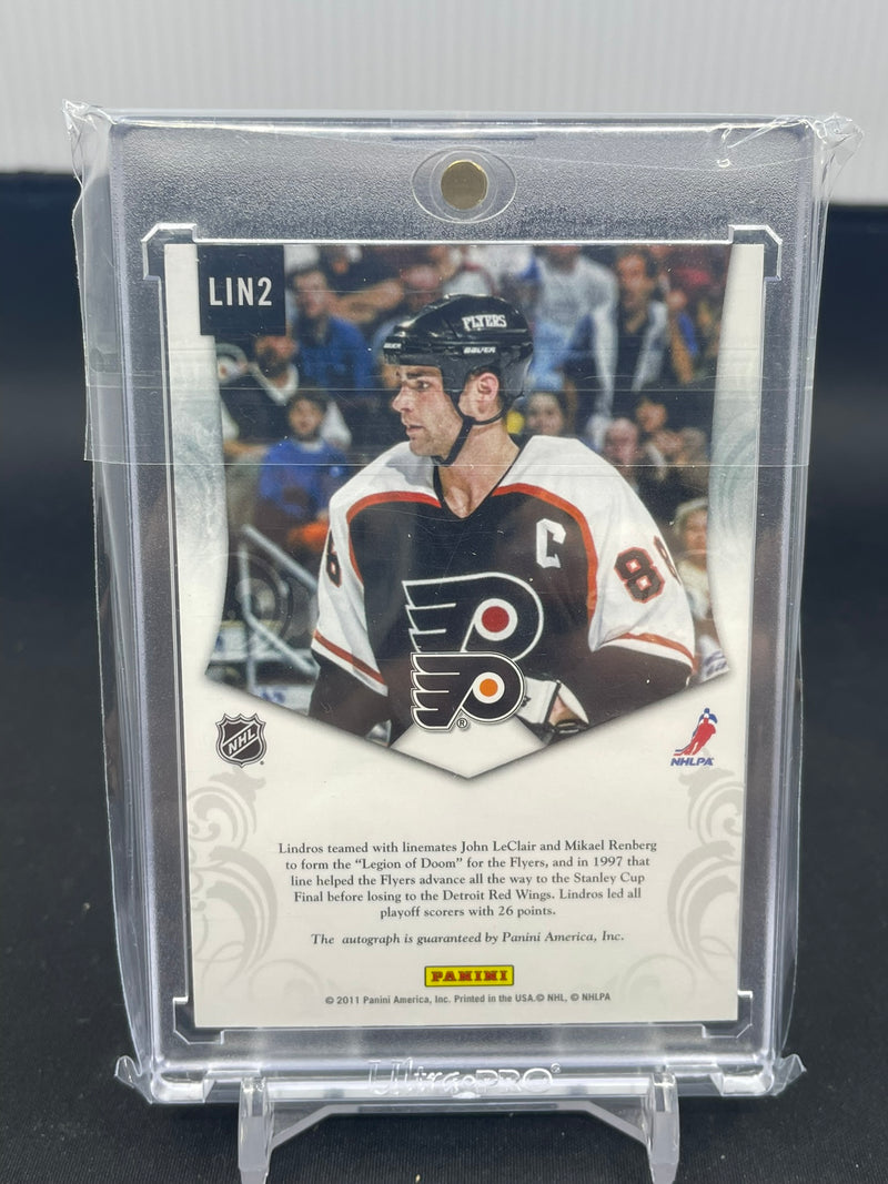 2011 PANINI - PRIVATED SIGNINGS - E. LINDROS -