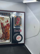 MR HOCKEY. GORDIE HOWE AUTOGRAPHED DISPLAYED - JSA AUTHENTICATED