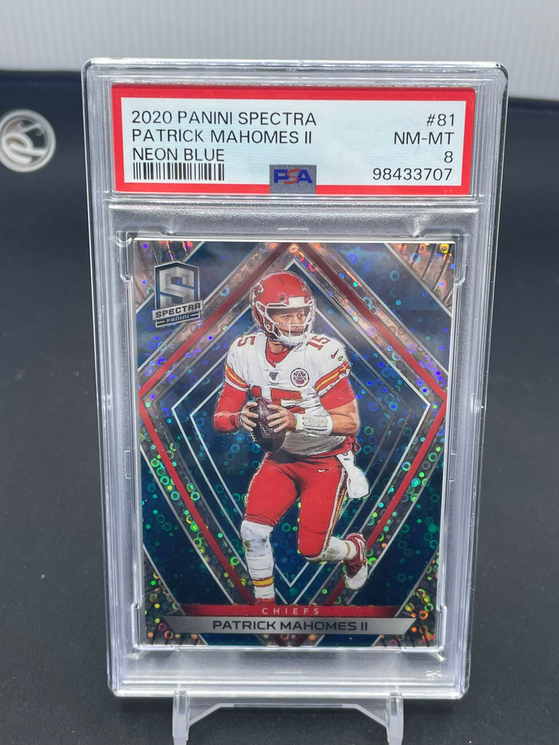 2020 PANINI SPECTRA - NEON BLUE - P. MAHOMES II - #81 - #'D/60 - PSA 8