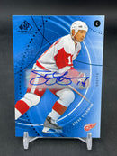 2025 UPPER DECK SP GAME USED - BLUE AUTOGRAPH - S. YZERMAN -