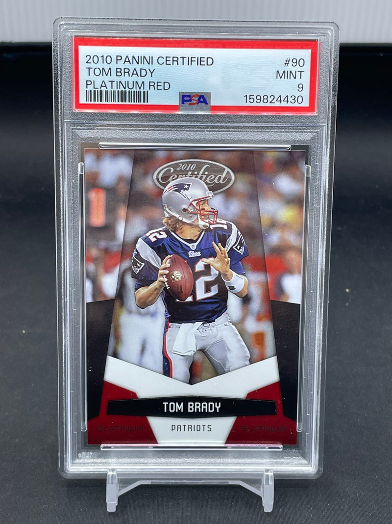 2010 PANINI CERTIFIED - PLATINUM RED - T. BRADY - #90 - #'D/999 - PSA 9
