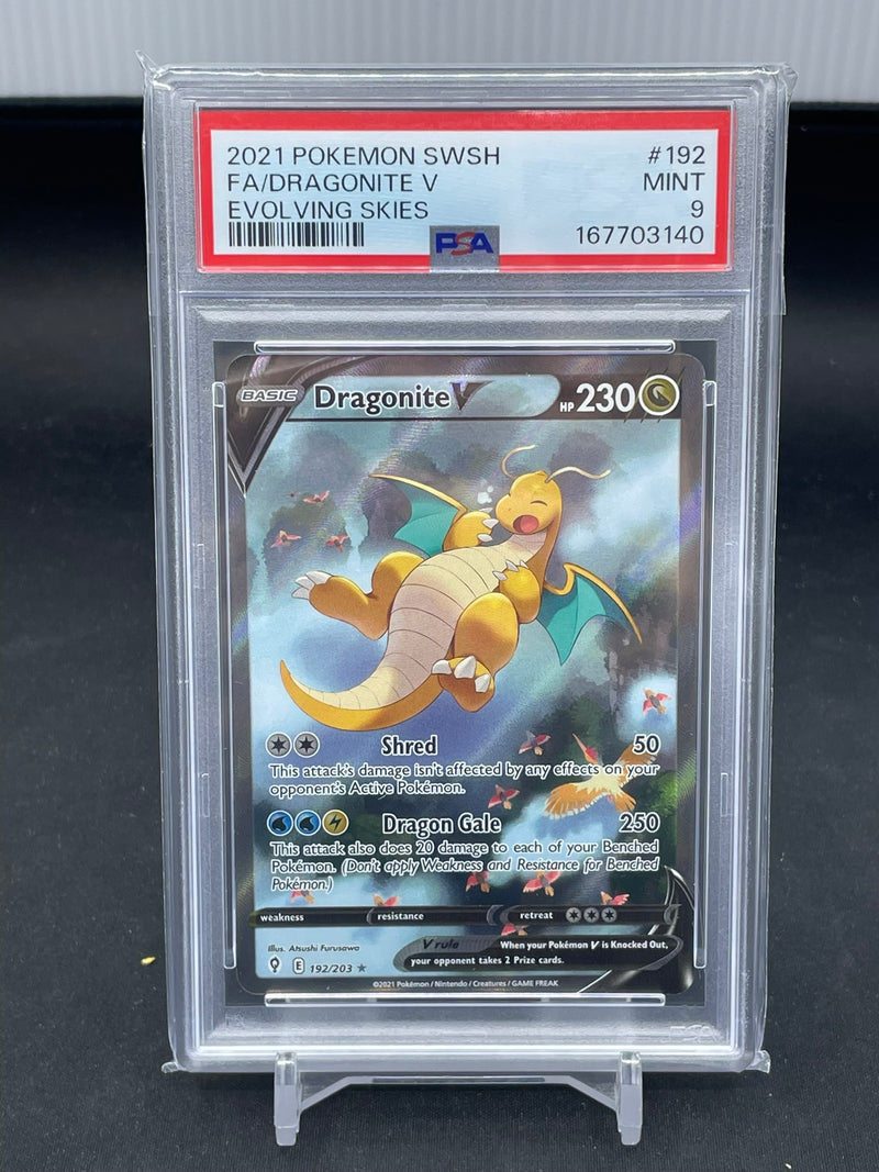 POKEMON - EVOLVING SKIES - DRAGONITE V - ALTERNATE ART -
