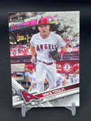2017 TOPPS HOLIDAY - M. TROUT -