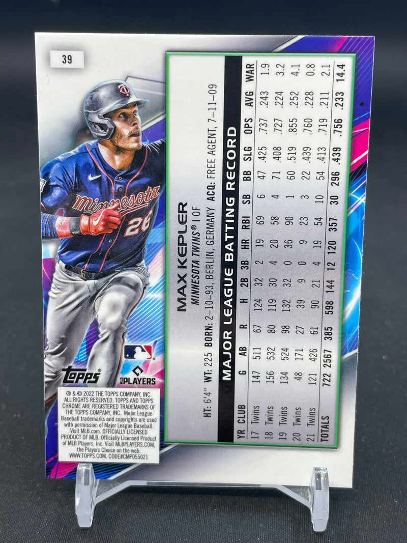 2022 TOPPS CHROME COSMIC - NUCLEUS REFRACTOR - M. KEPLER -