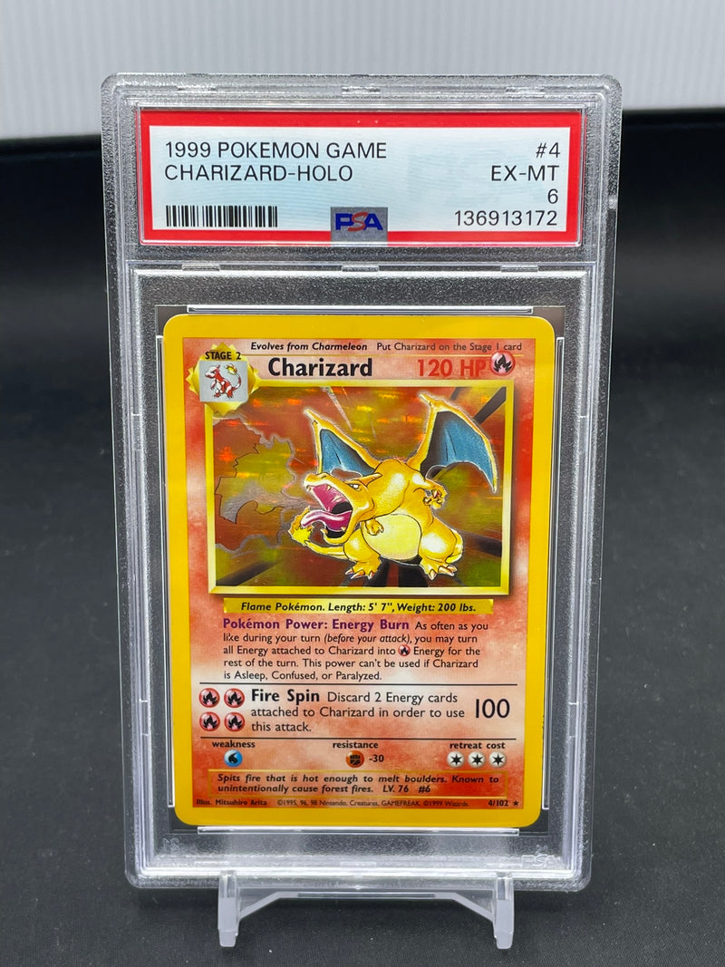 POKEMON - BASE SET - CHARIZARD - HOLO -