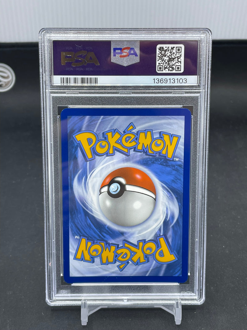 POKEMON - PRISMATIC EVOLUTIONS ETB - EEVEE - FULL ART POKEMON CENTER -