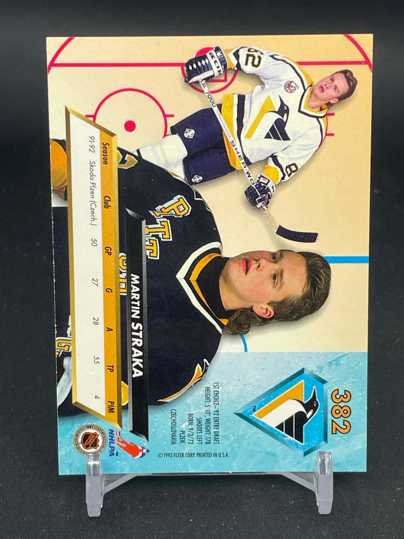 1992 FLEER ULTRA - M. STRAKA -