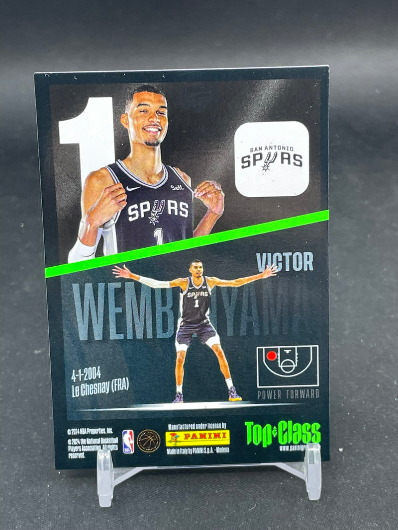 2023 PANINI TOP CLASS - HOLO GIANTS - V. WEMBANYAMA - RC