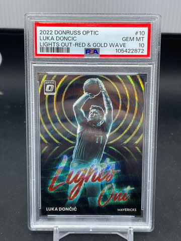 2022 PANINI DONRUSS OPTIC - RED & GOLD WAVE - LIGHTS OUT - L. DONCIC - #10 - #'D/99 - PSA 10