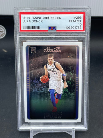 2018 PANINI CHRONICLES - STUDIO - L. DONCIC - #296 - PSA 10 - RC
